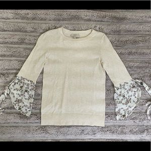 NWT❗️LOFT Beige Floral Sweater